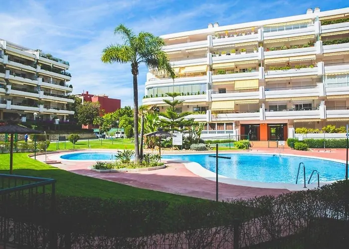 Espacioso En Guadalmina -